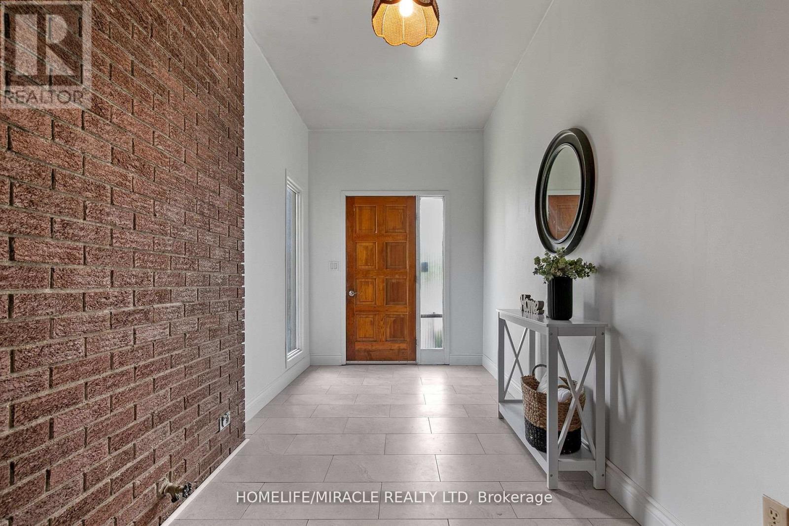 18 GRANDY ROAD