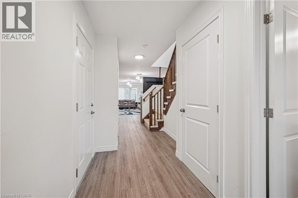 7 FOREST CREEK Drive