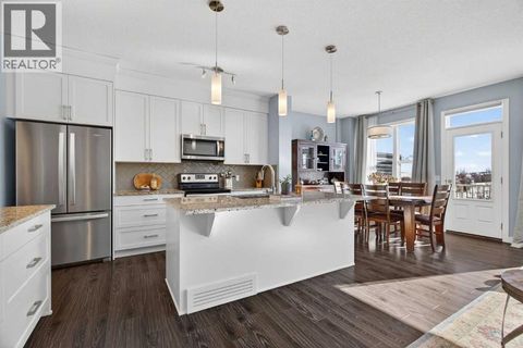 83 Fireside Crescent N Cochrane AB T4C2L5