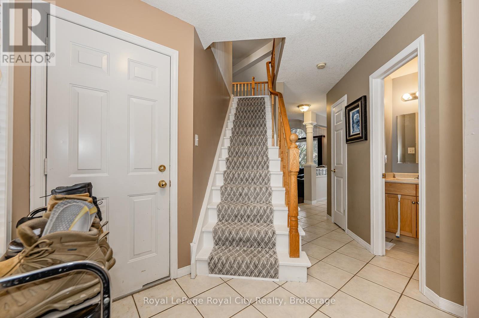 15 CAMM CRESCENT