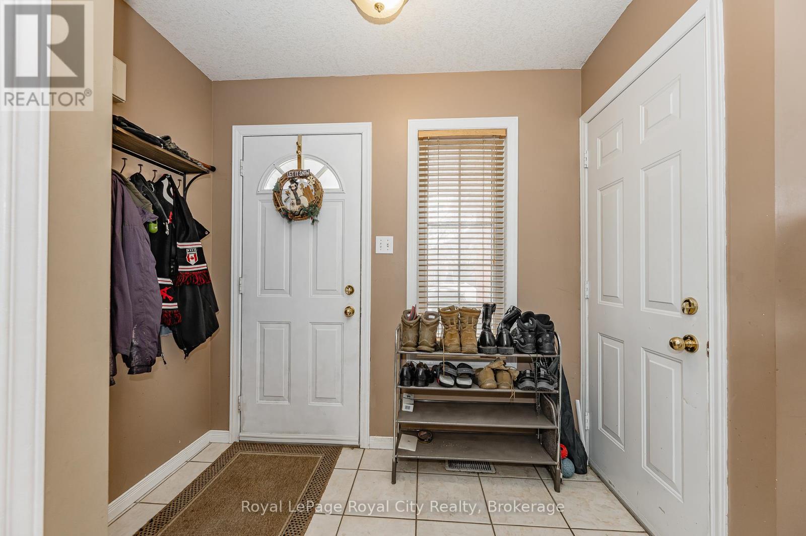 15 CAMM CRESCENT