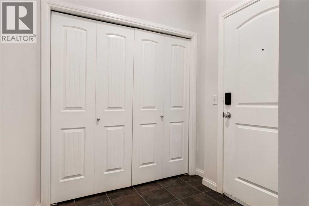 327, 8 PRESTWICK POND Terrace SE