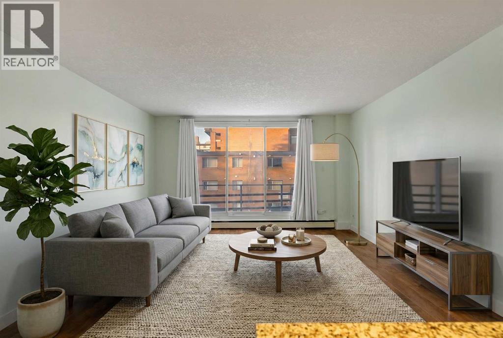 206, 1027 Cameron Avenue SW