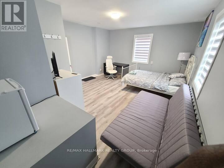 474 SOMERSET STREET W