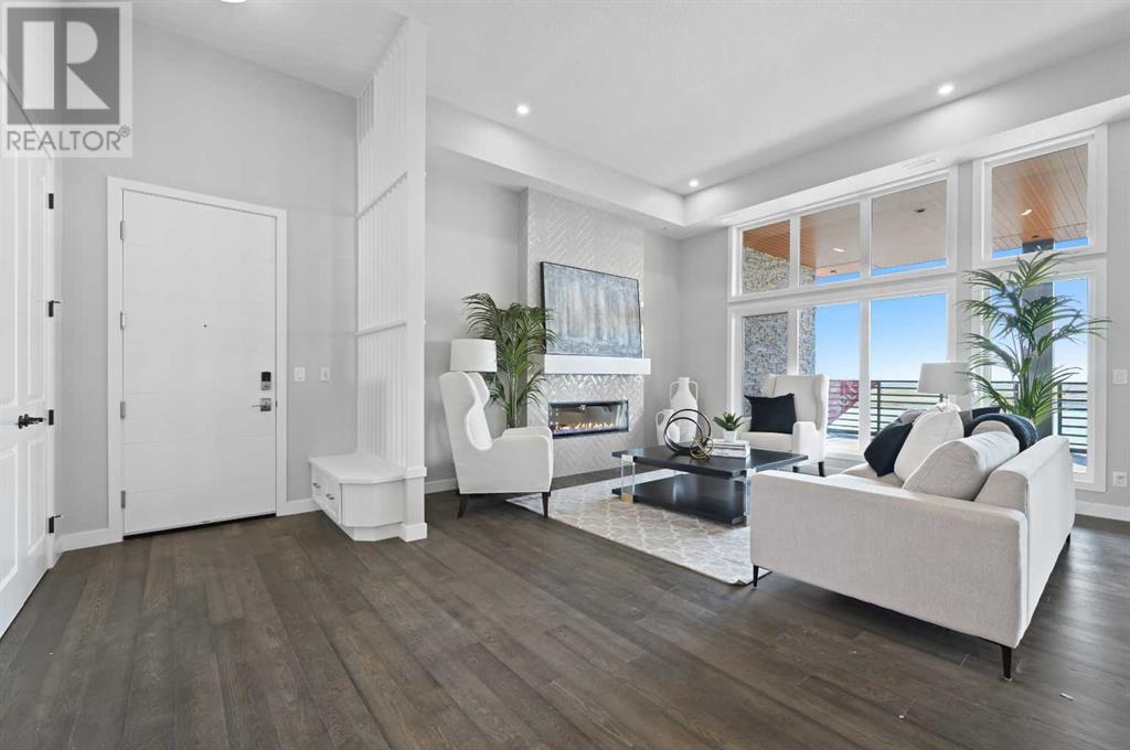 302, 180 Marina Cove SE