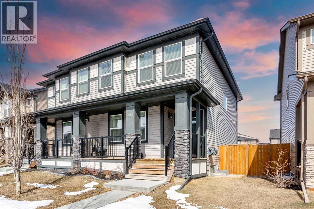 382 Hillcrest Road SW