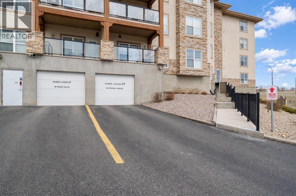 327, 201 River Ridge Drive NW