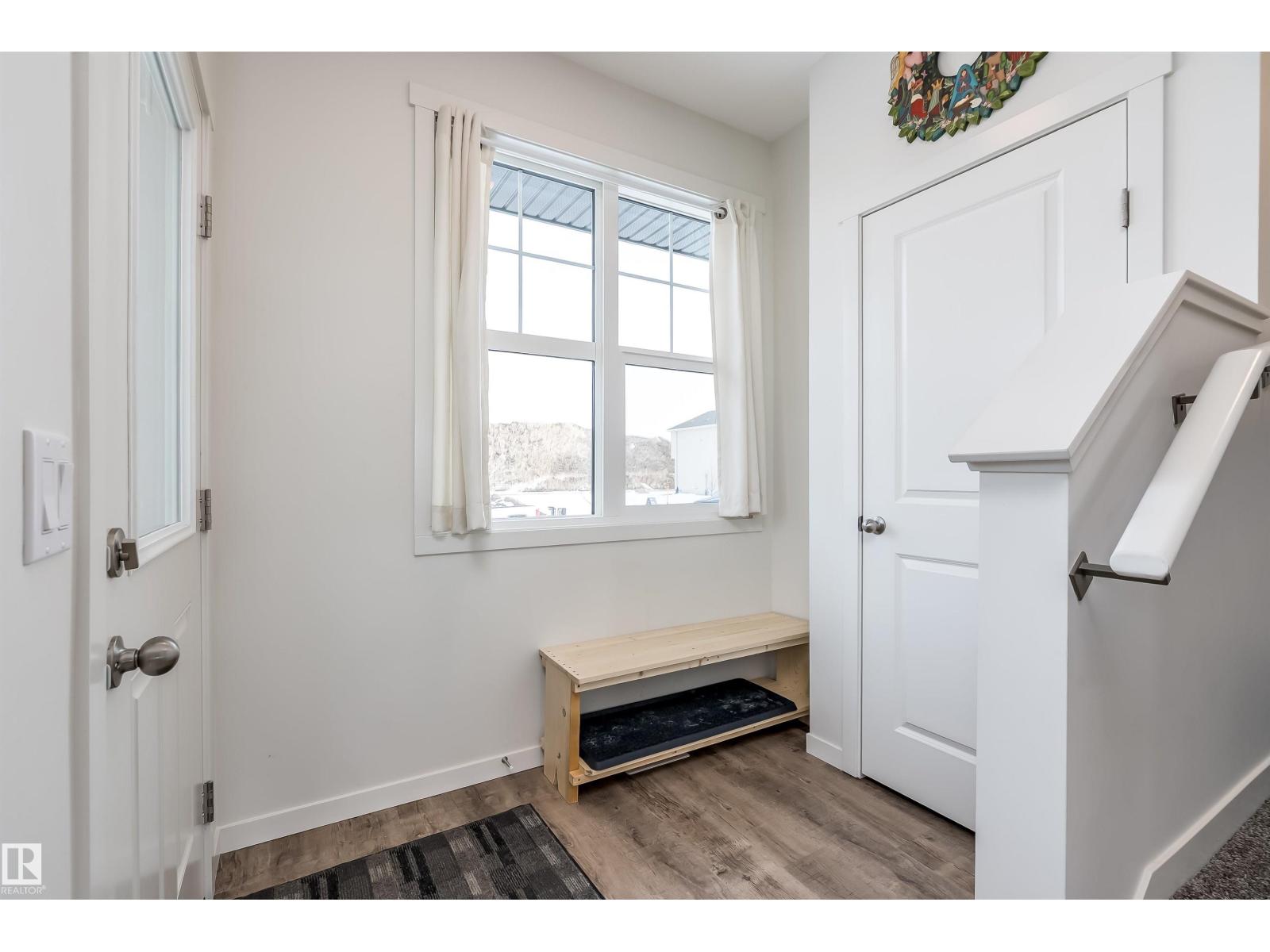 330 EDGEMONT DR NW