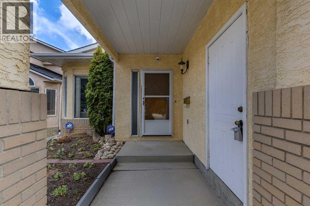 2856 Signal Hill Heights SW