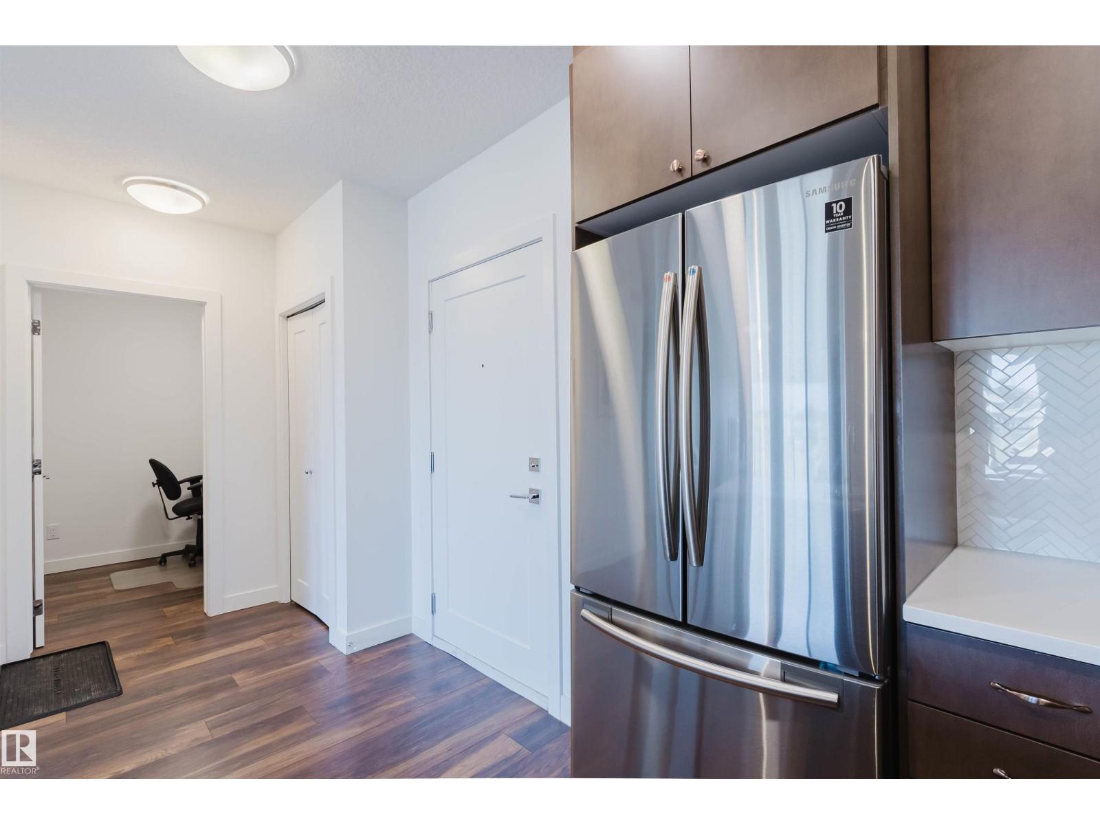 #205 1316 WINDERMERE WY SW