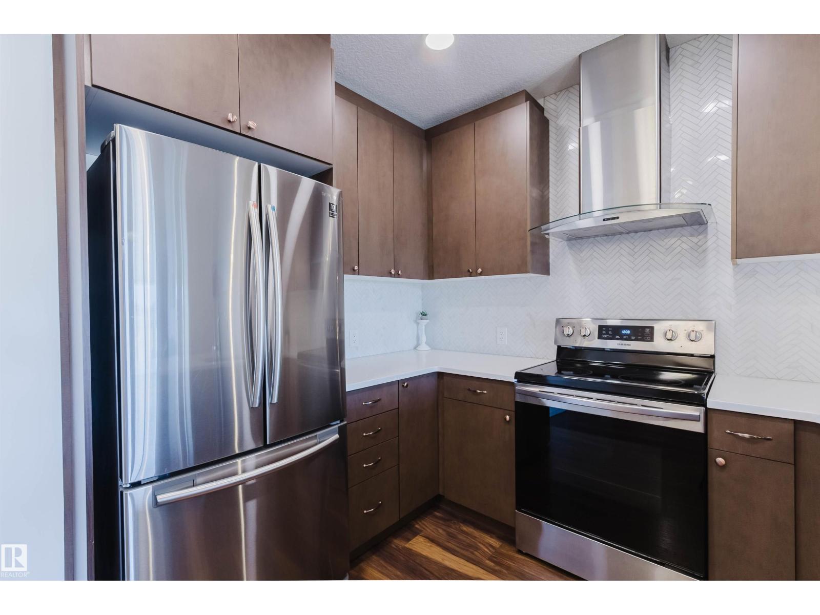 #205 1316 WINDERMERE WY SW