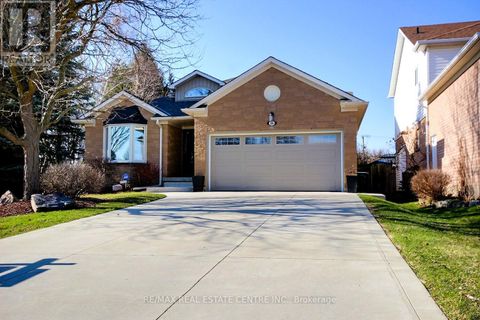 16 SULLIVAN COURT Cambridge ON N1S5A4