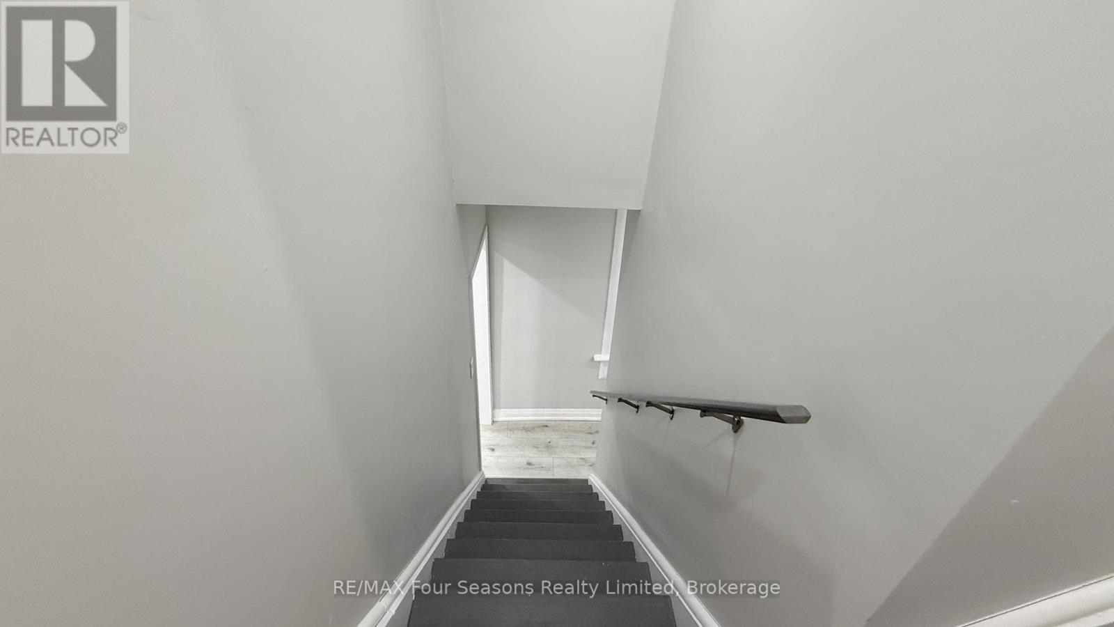 557 CATHERINE STREET