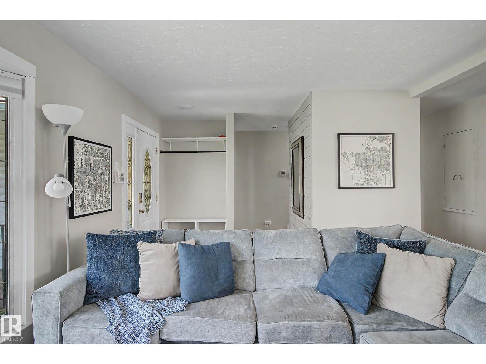 5407 106 AV NW