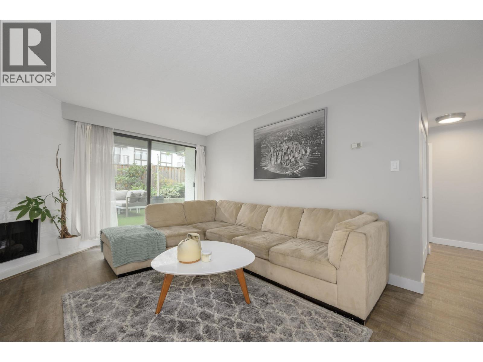 105 308 W 2ND STREET