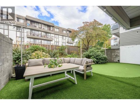 105 308 W 2ND STREET North Vancouver BC V7M1E1