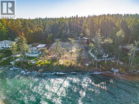 760 Lands End Rd North Saanich BC V8L5K9