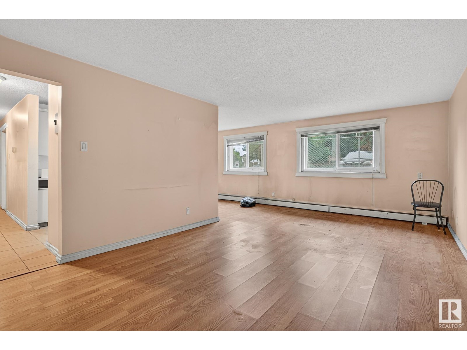 #107 7204 81 AV NW