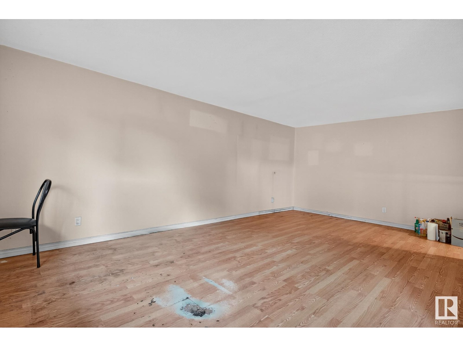 #107 7204 81 AV NW