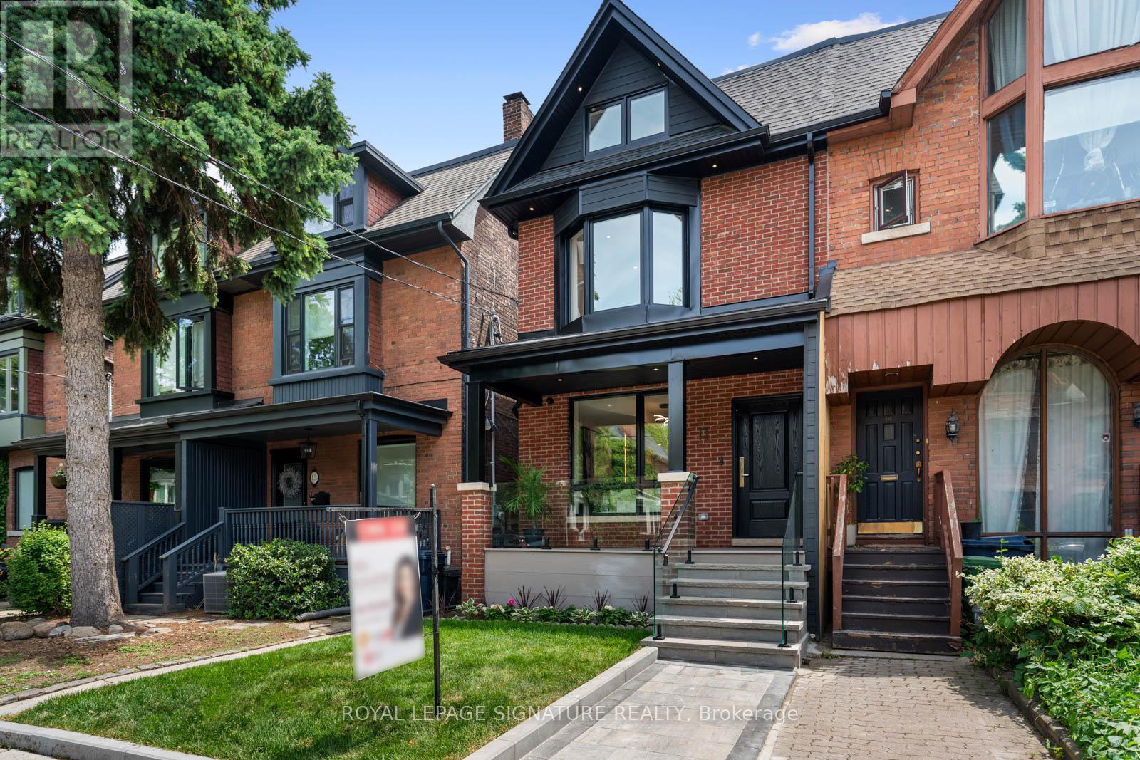 11 VICTOR AVENUE