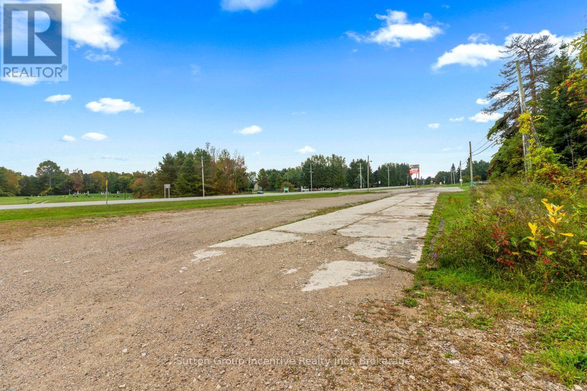 317080 HIGHWAY 6 & 10 HIGHWAY