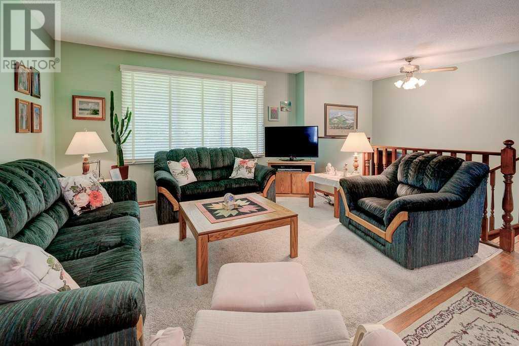 128 Dalhurst Way NW