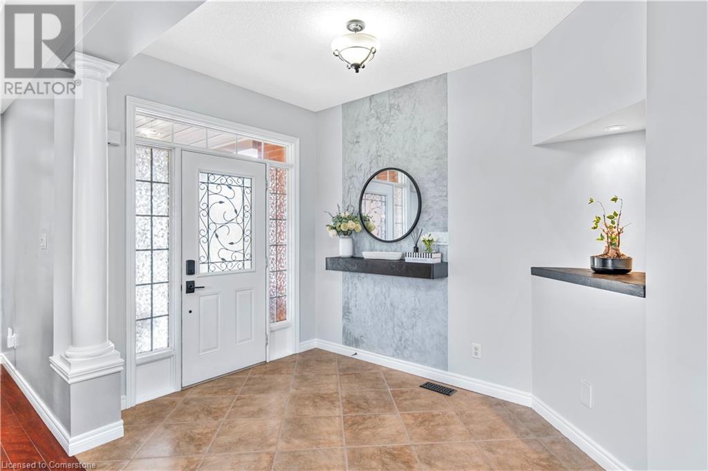 928 MANORBROOK Court