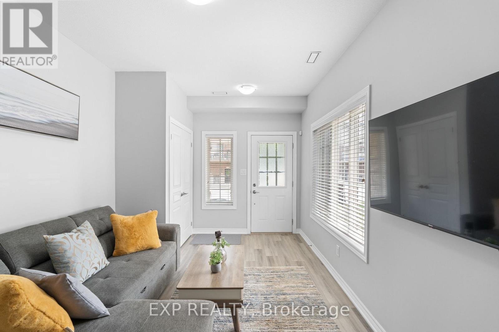 92 - 1401 PLAINS ROAD E