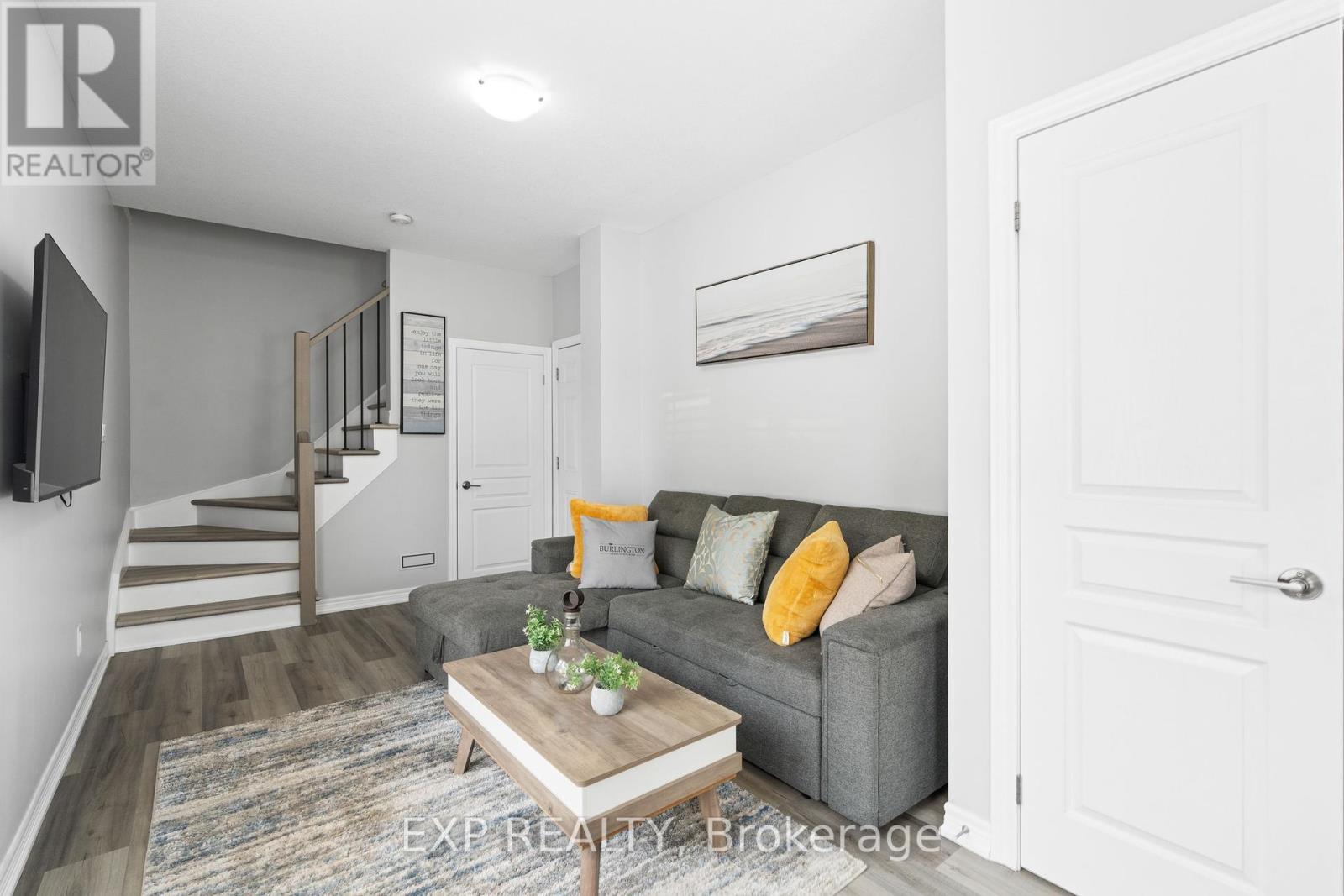 92 - 1401 PLAINS ROAD E