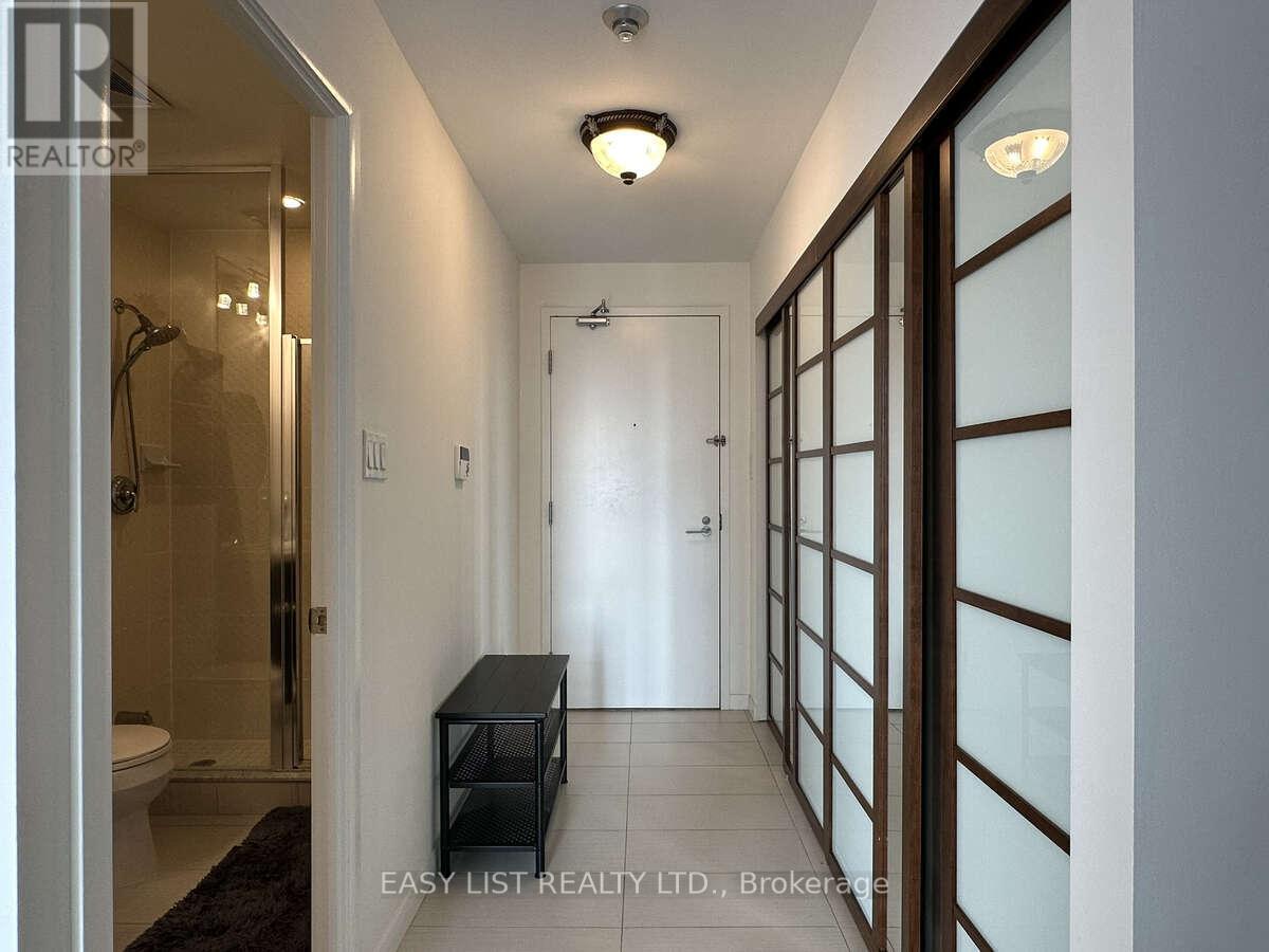 2203 - 37 GROSVENOR STREET