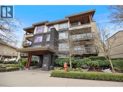 316 3205 MOUNTAIN HIGHWAY North Vancouver BC V7K0A3