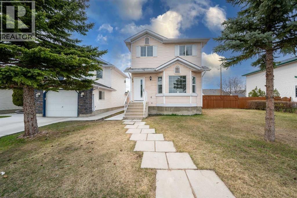 88 Applemont Close SE