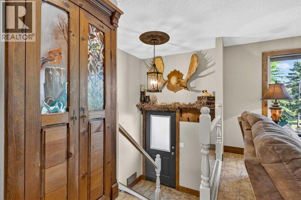 216 Castleridge Drive NE