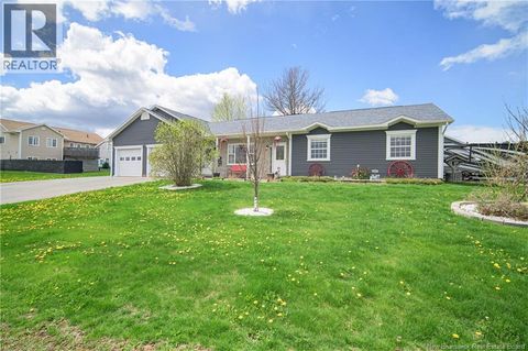 50 Ripley Street Oromocto NB E2V4P8