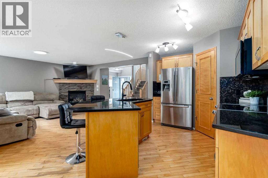 156 Tuscany Meadows Close NW