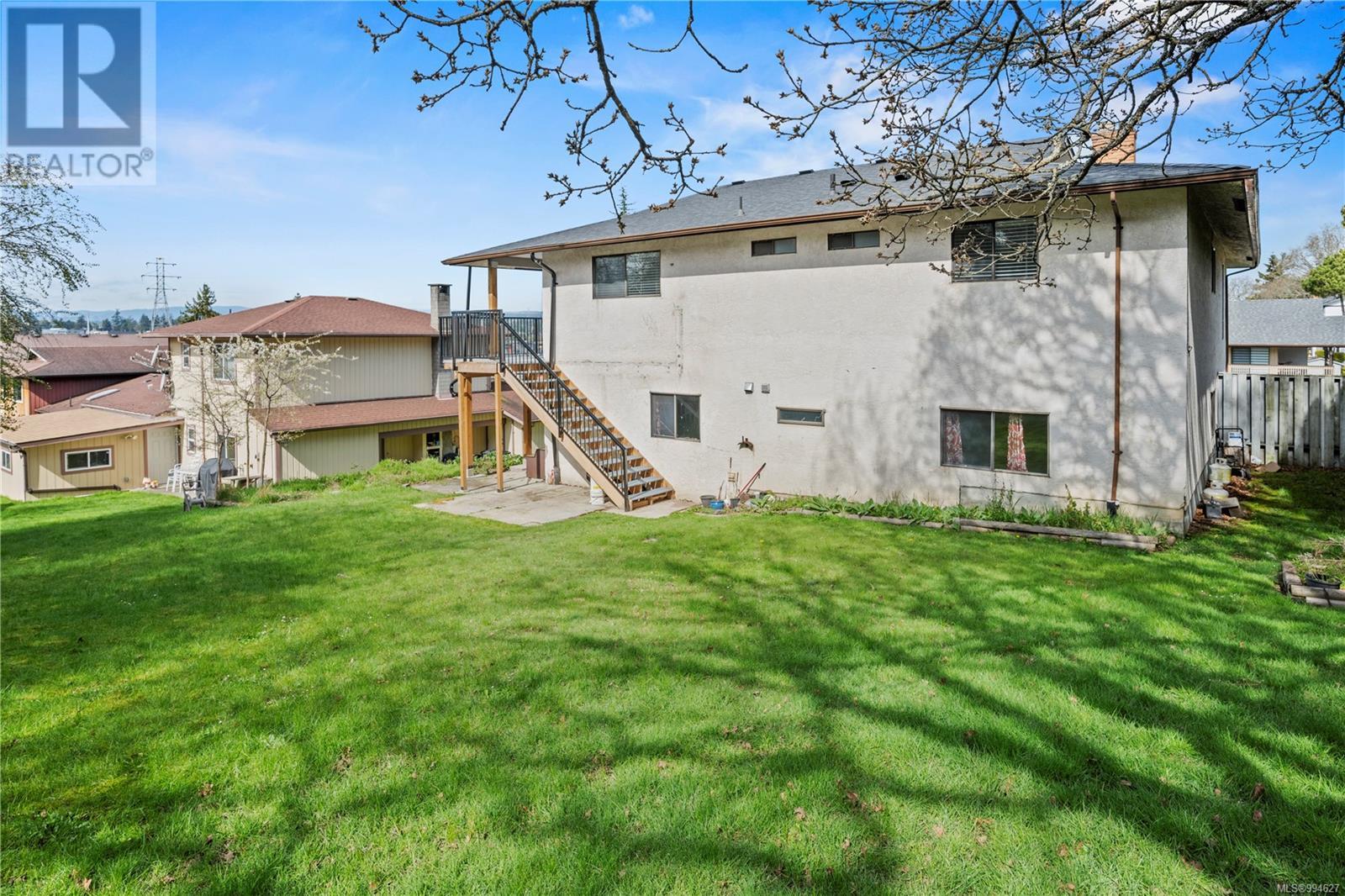 805 Kimberly Pl