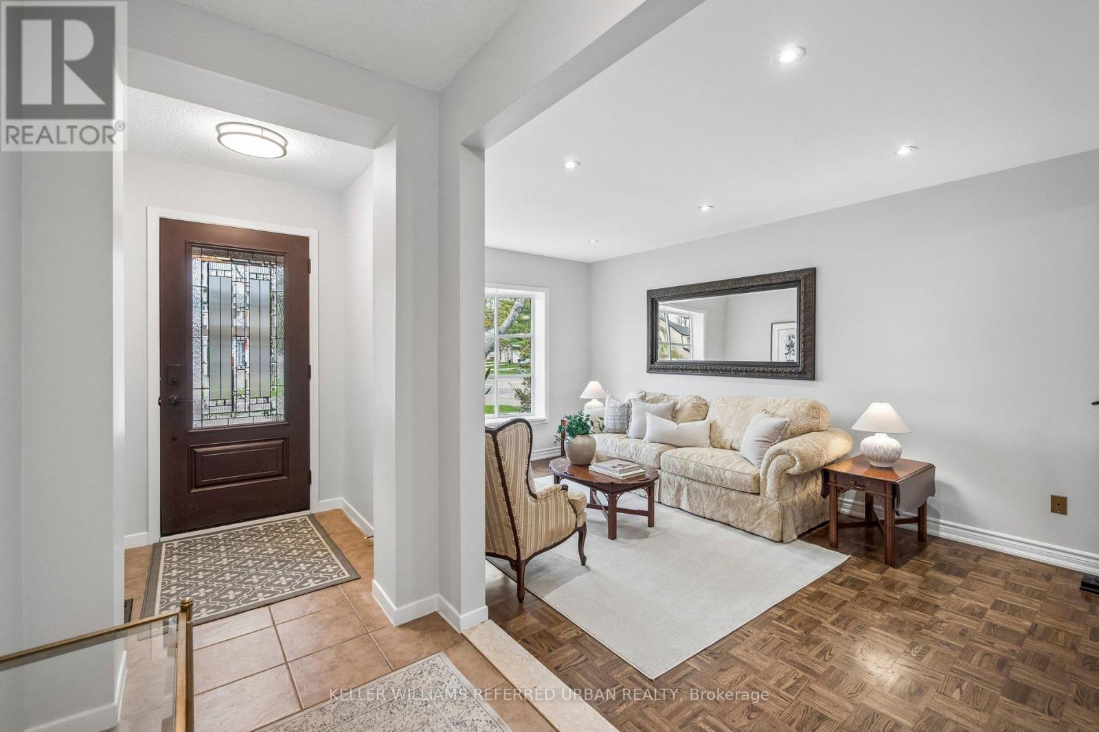 78 SPRINGHEAD GARDENS