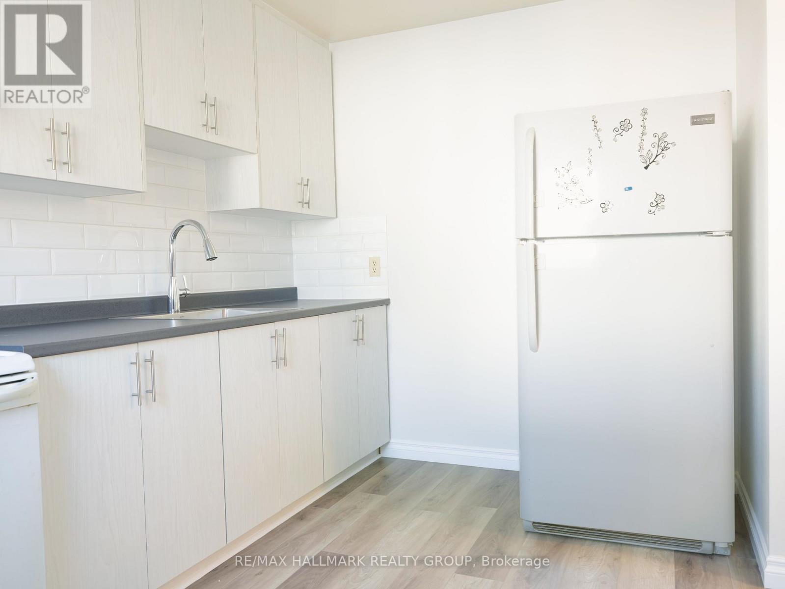 122 - 2624 PIMLICO CRESCENT