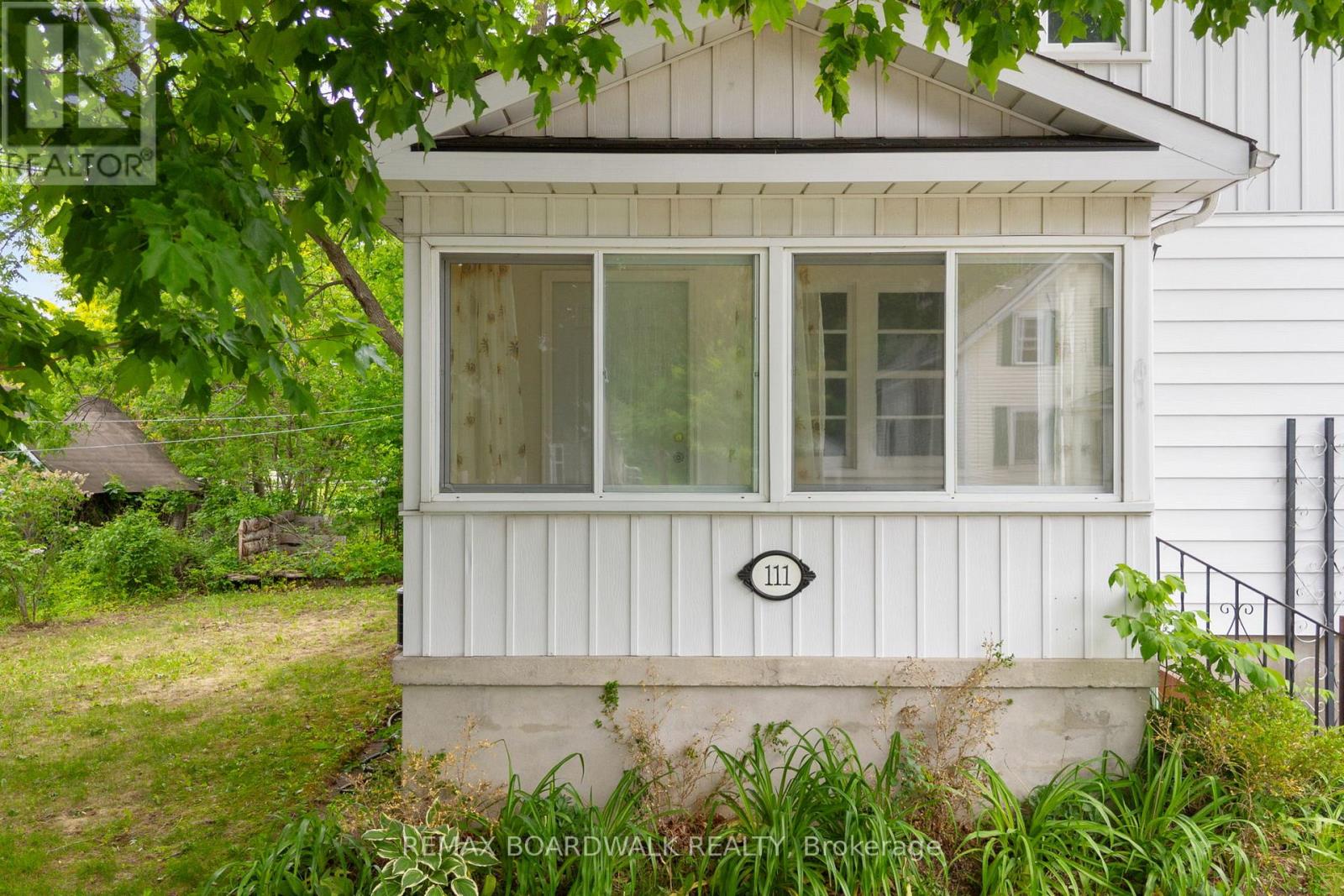 111 BECKWITH STREET E