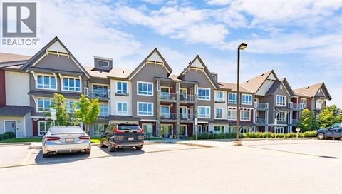 2205, 175 Silverado Boulevard SW Calgary AB T2X0V5