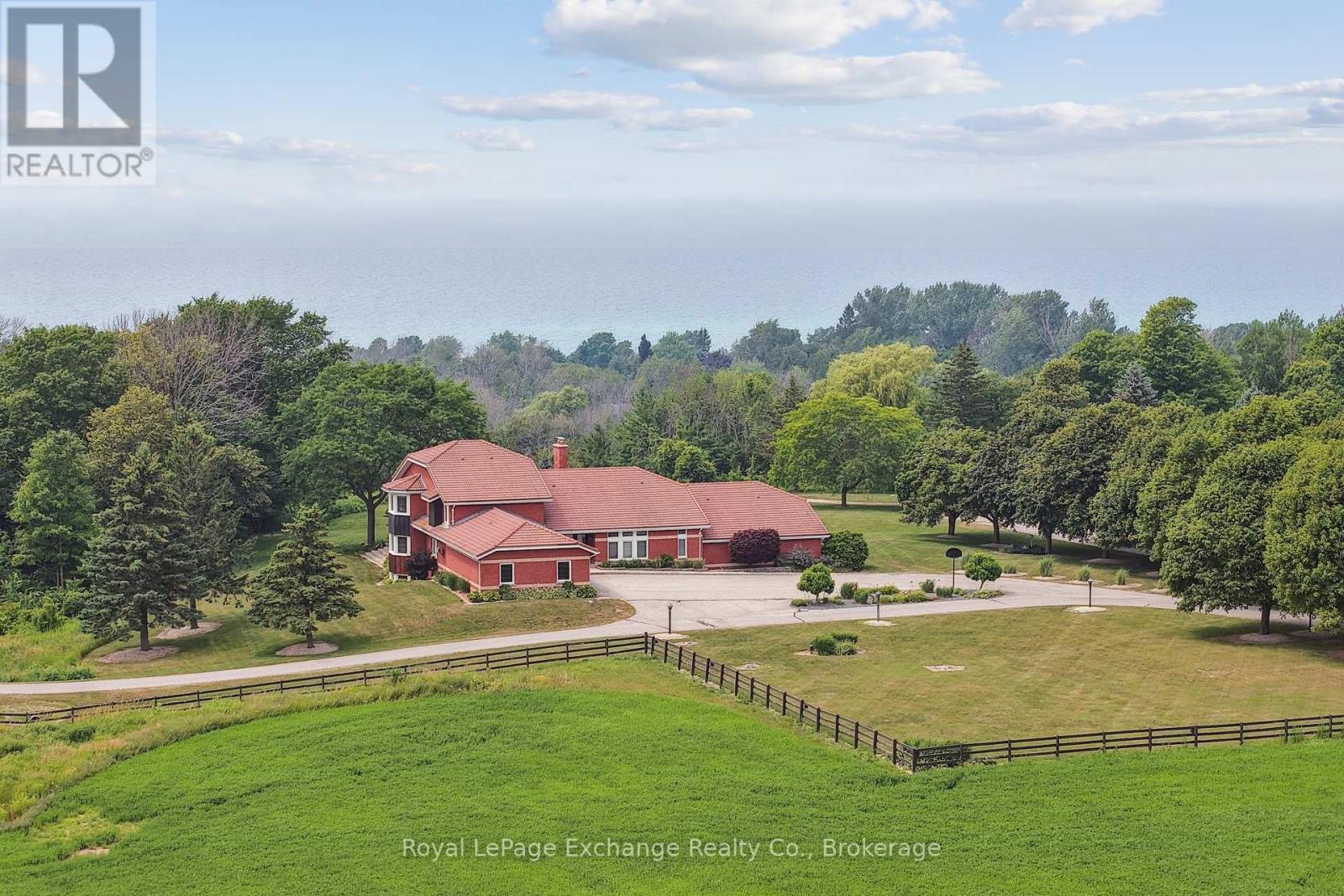 248/250 BRUCE ROAD 23 ROAD