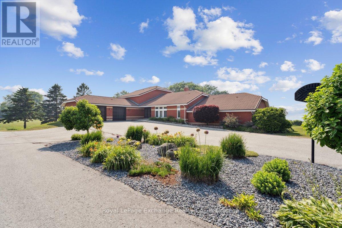 248/250 BRUCE ROAD 23 ROAD