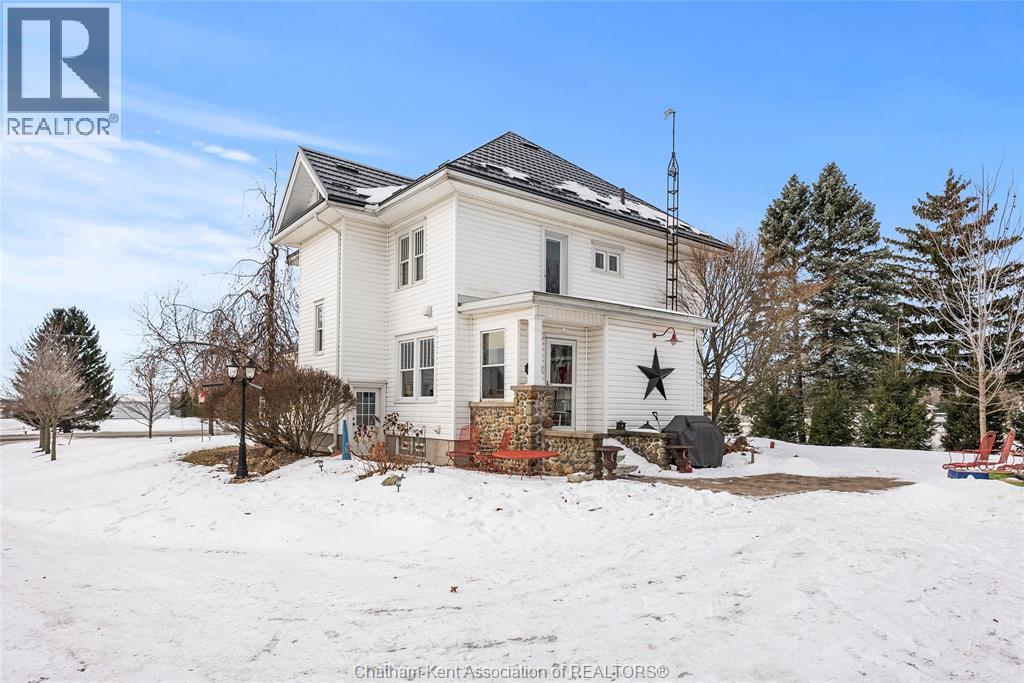 243 Chatham STREET South