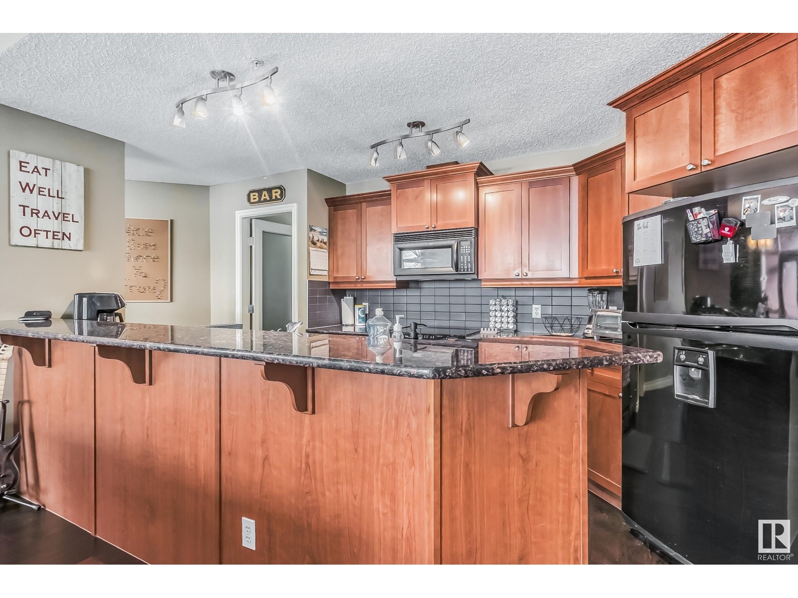 #1705 9020 JASPER AV NW