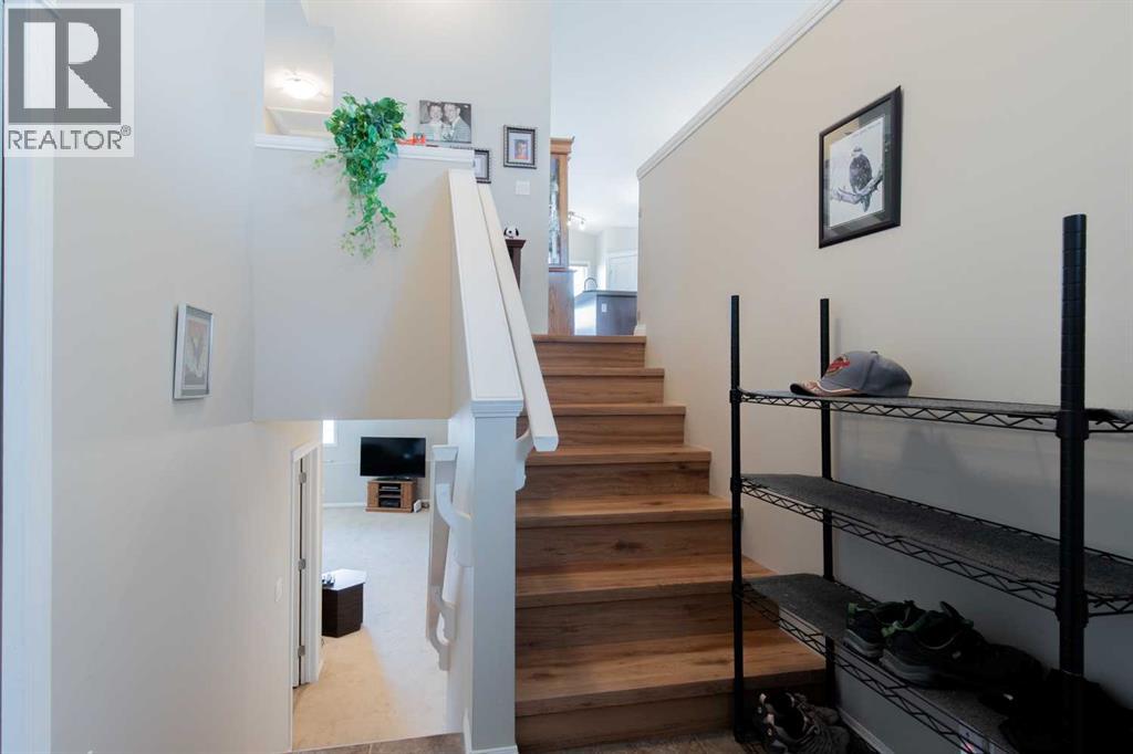 195 Mt Sundial Court W