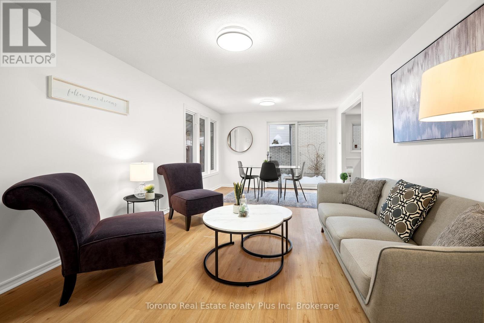 134 PEPPERWOOD CRESCENT