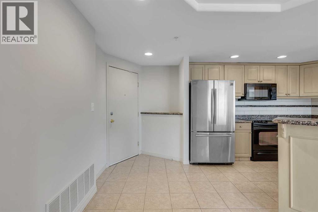 2003, 683 10 Street SW