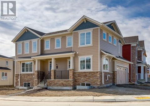 151 Yorkstone Rise SW Calgary AB T2X5N4