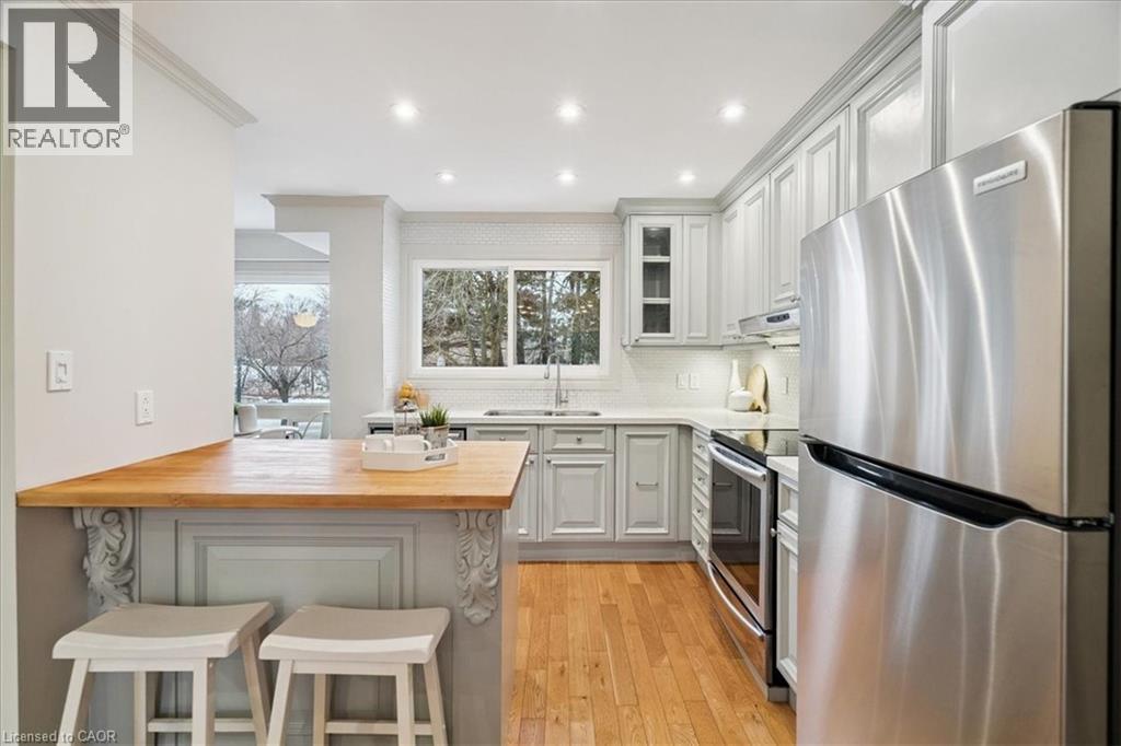 915 INVERHOUSE Drive Unit# 80