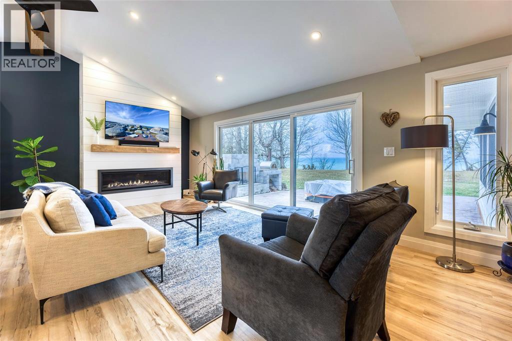 5168 LAKESHORE ROAD